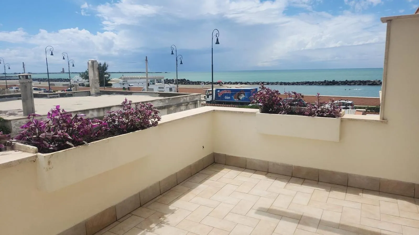 La Nuvola Villa Fiumicino 0*,